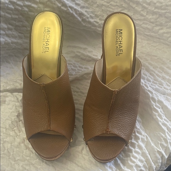 Michael Kors Tan Leather Wedge Sandals - Picture 2 of 10